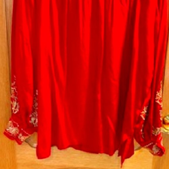 Vintage DVF Silk Red Blouse Gold Rose Embroidered - Picture 3 of 8